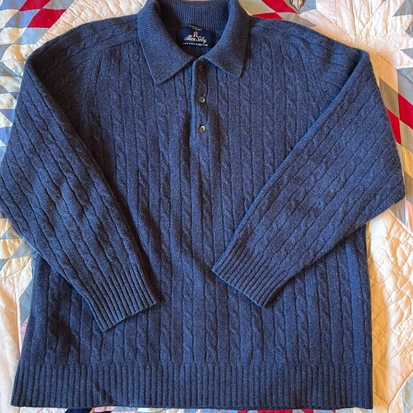 Dark blue cashmere sweater - Picture 1 of 3